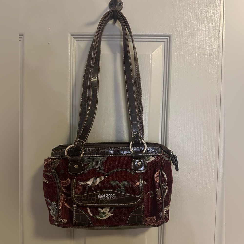 Red carpet bag